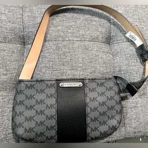 Brand new authentic Michael kors belt bag